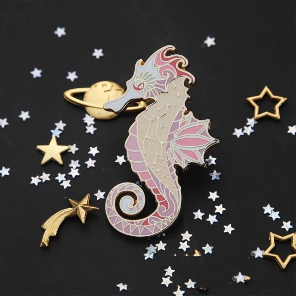 Cool Thing Sneak Designer Original Design Seahorse Metal Badge Brooch Ins Jewelry Virgo Constellation Gift